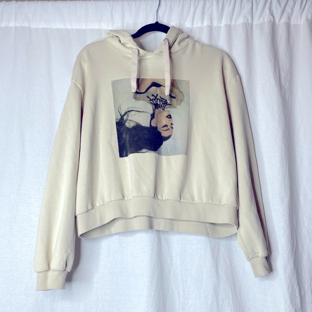 Ariana Grande fleece hoodie